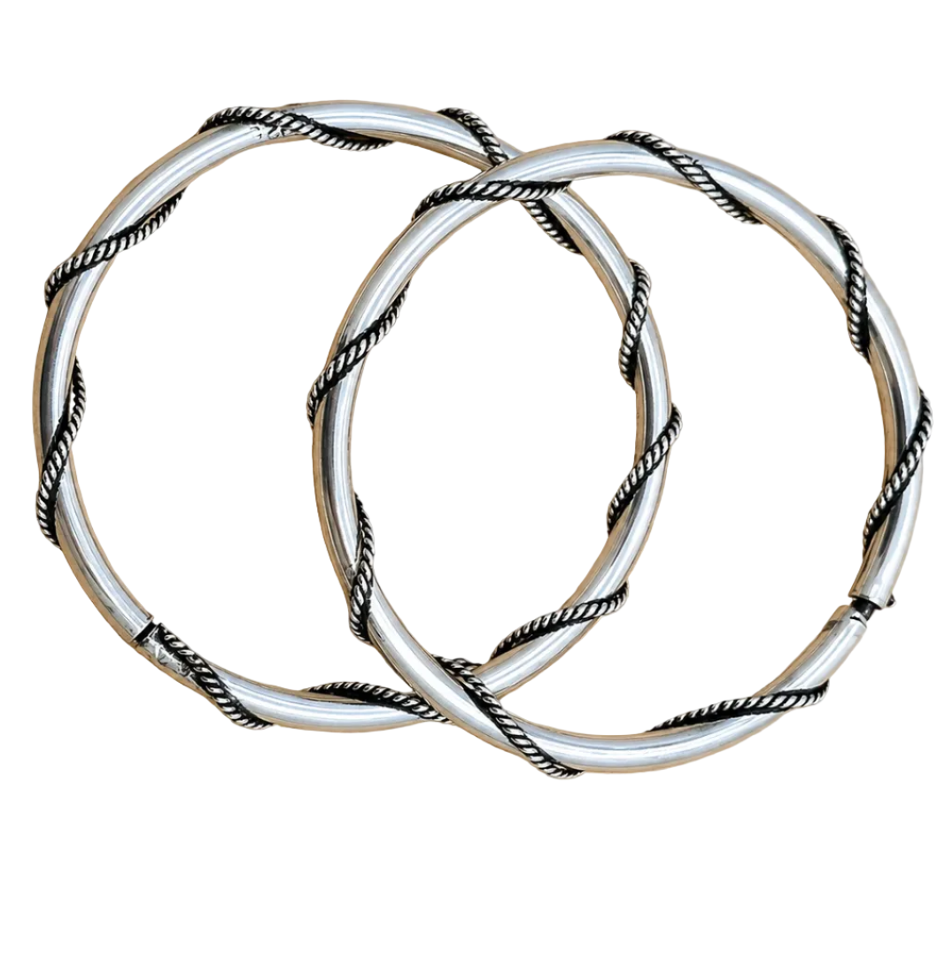 Vintage-inspired Sterling Silver Toddler Bangle Set (Pair)